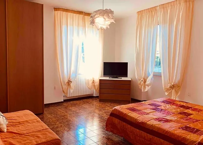 Flowery House Дом отдыха *