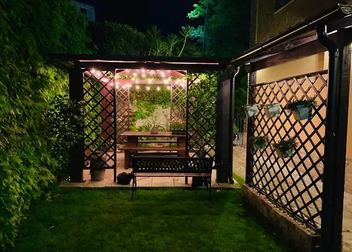 Дом отдыха Flowery House