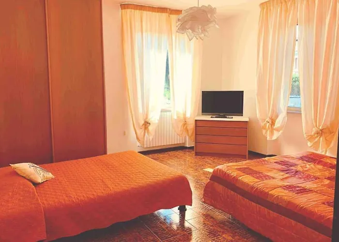 Дом отдыха Flowery House *